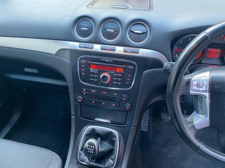 2013 Ford Galaxy - photo 19