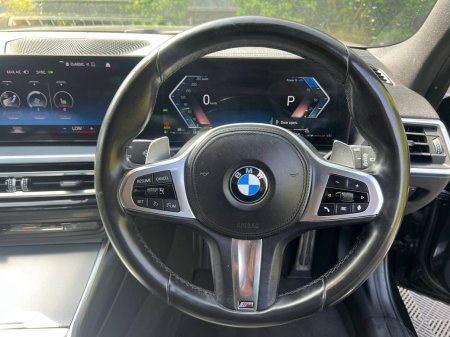 2023 BMW 3-Series - photo 3