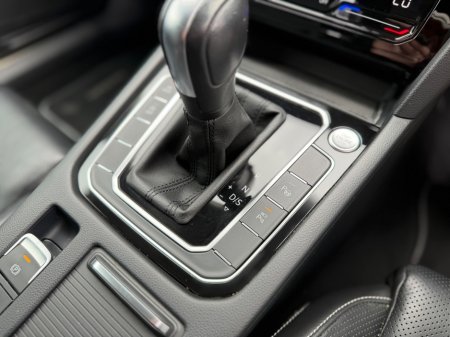 2021 Volkswagen Passat - photo 31