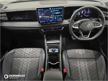 2025 Volkswagen Tiguan - photo 11