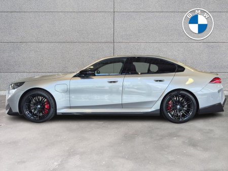 2026 BMW M5 - photo 3
