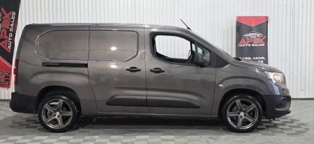 2022 Vauxhall Combo - photo 6