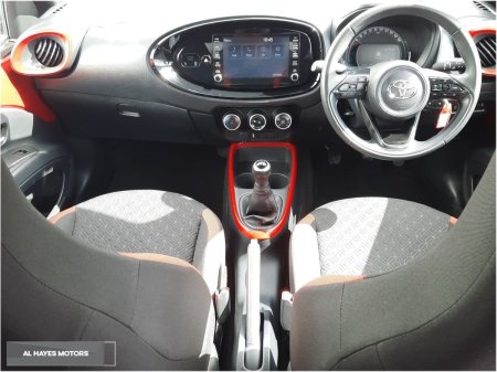 2023 Toyota Aygo - photo 2