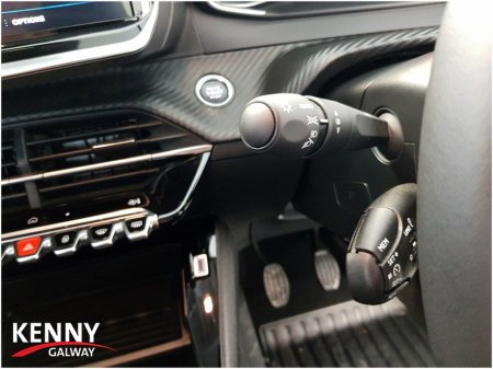 2025 Peugeot 208 - photo 24