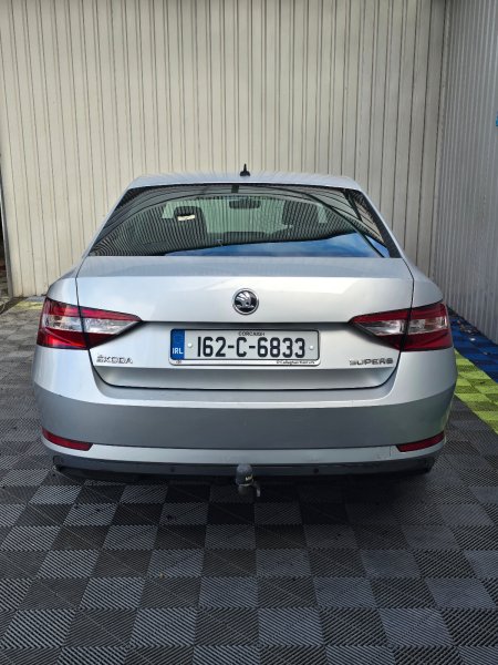 2016 Skoda Superb - photo 5