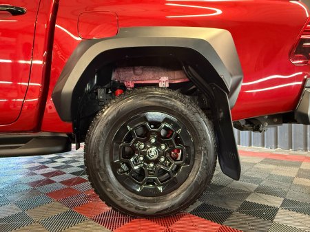 2026 Toyota Hilux - photo 15
