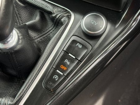 2017 Ford Focus - photo 16