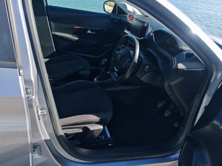 2023 Peugeot 208 - photo 10