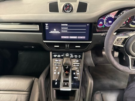 2022 Porsche Cayenne - photo 16