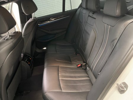 2021 BMW 5-Series - photo 20