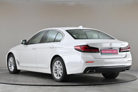 2021 BMW 5-Series - photo 7