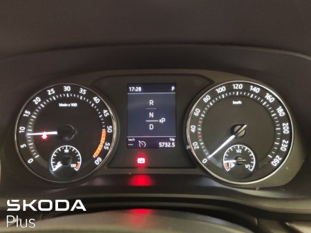 2023 Skoda Octavia - photo 23