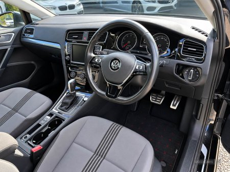 2016 Volkswagen Golf - photo 5