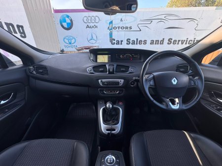2016 Renault Grand Scenic - photo 17