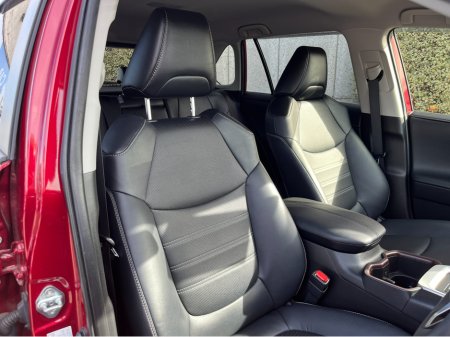 2022 Toyota RAV4 - photo 12