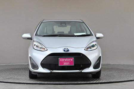 2021 Toyota Aqua - photo 2