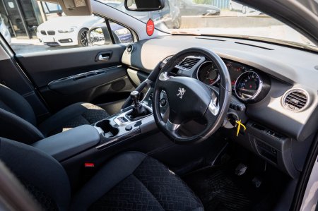 2016 Peugeot 3008 - photo 13