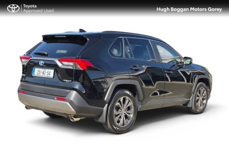 2025 Toyota RAV4 - photo 2