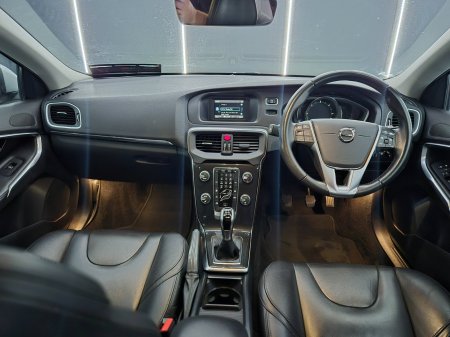 2018 Volvo V40 - photo 13