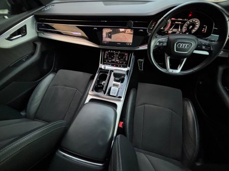 2018 Audi Q8 - photo 31