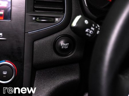 2020 Renault Megane - photo 21