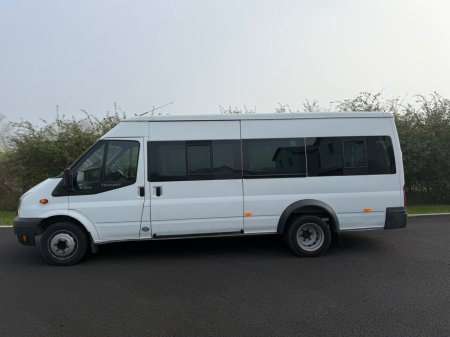 2011 Ford Transit - photo 2