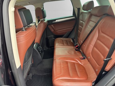 2018 Volkswagen Touareg - photo 16