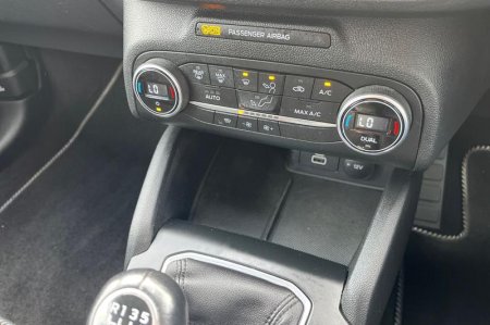 2022 Ford Focus - photo 33