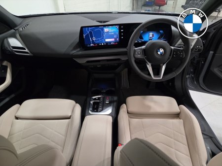 2026 BMW 1-Series - photo 4