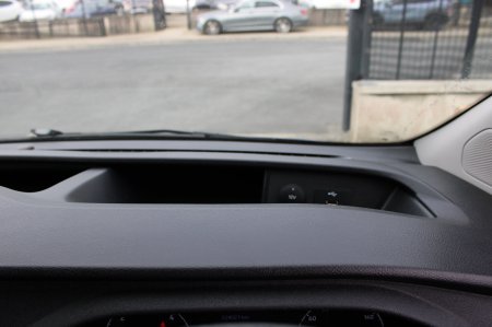 2018 Ford Transit - photo 18