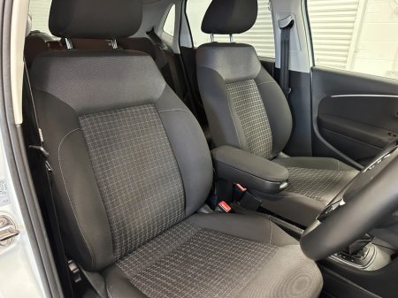 2016 Volkswagen Polo - photo 19