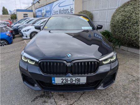 2023 BMW 5-Series - photo 2