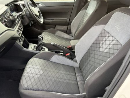 2025 Volkswagen Polo - photo 6