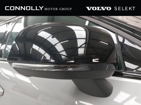 2025 Volvo EX40 - photo 17