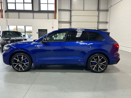 2025 Volkswagen Touareg - photo 20