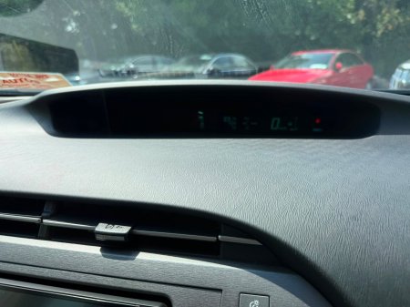 2014 Toyota Prius - photo 8