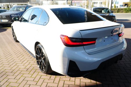 2025 BMW 3-Series - photo 6