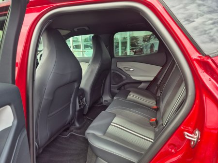 2025 Ford Capri - photo 9