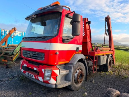 2010 Volvo FL 18T Skip Loader – Manual – €5,000 + VAT