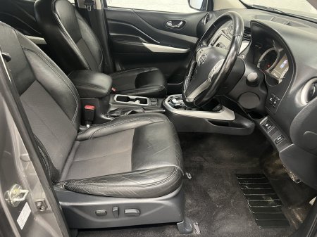 2021 Nissan Navara - photo 6