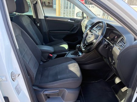 2018 Volkswagen Tiguan - photo 9