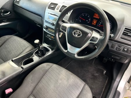 2012 Toyota Avensis - photo 4