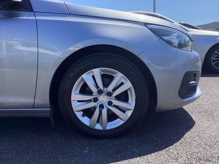 2021 Peugeot 308 - photo 9