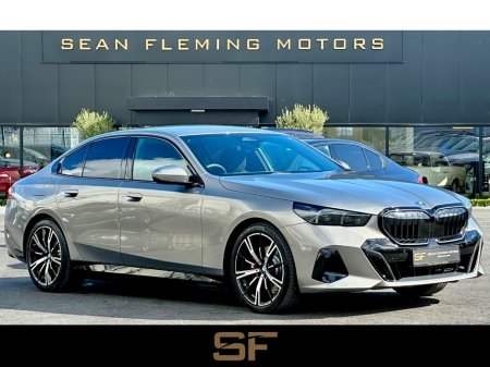 2026 BMW 5-Series M SPORT PRO AUTO
