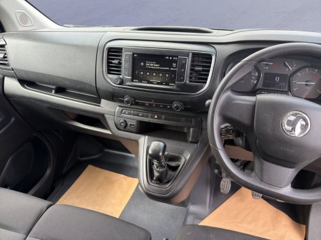 2023 Vauxhall Vivaro - photo 12