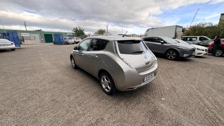 2015 Nissan Leaf - photo 4