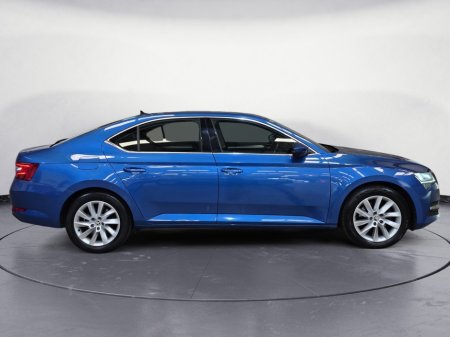 2023 Skoda Superb - photo 4