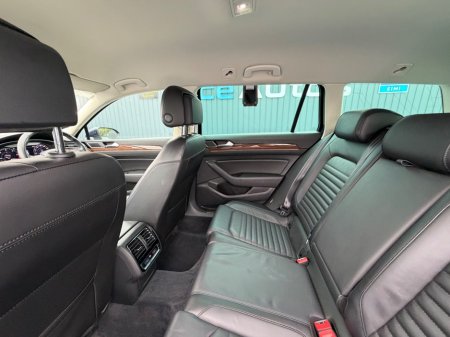 2019 Volkswagen Passat - photo 49
