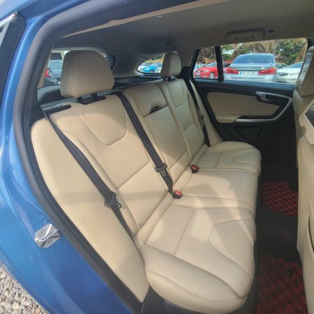 2017 Volvo V60 - photo 15