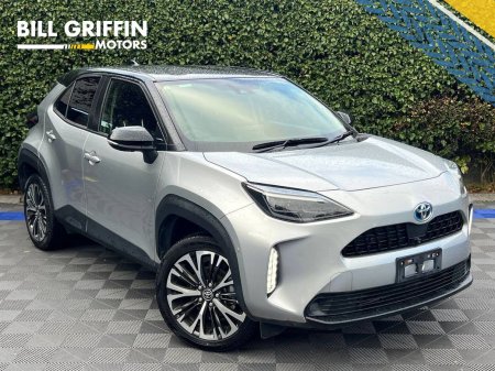 2021 Toyota Yaris Cross Z-SPEC 1.5 HYBRID AUTO // APPLE CARPLAY/ANDROID AUTO // ADAPTIVE CRUISE CONTROL // 18” DIAMOND CUT